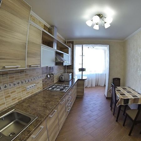 Apartment On Kyivska Street 29\53 ヴィーンヌィツャ エクステリア 写真