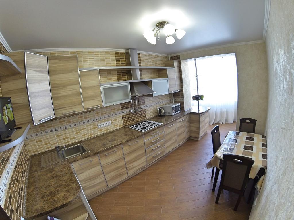 Apartment On Kyivska Street 29\53 ヴィーンヌィツャ エクステリア 写真